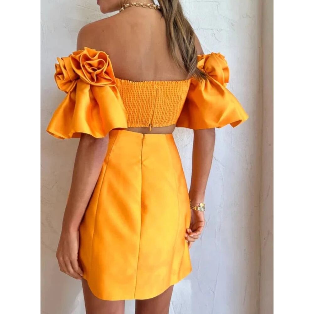 ❤️ALÉMAIS Off-The-Shoulder Mini Dress❤️ - Picture 2 of 2